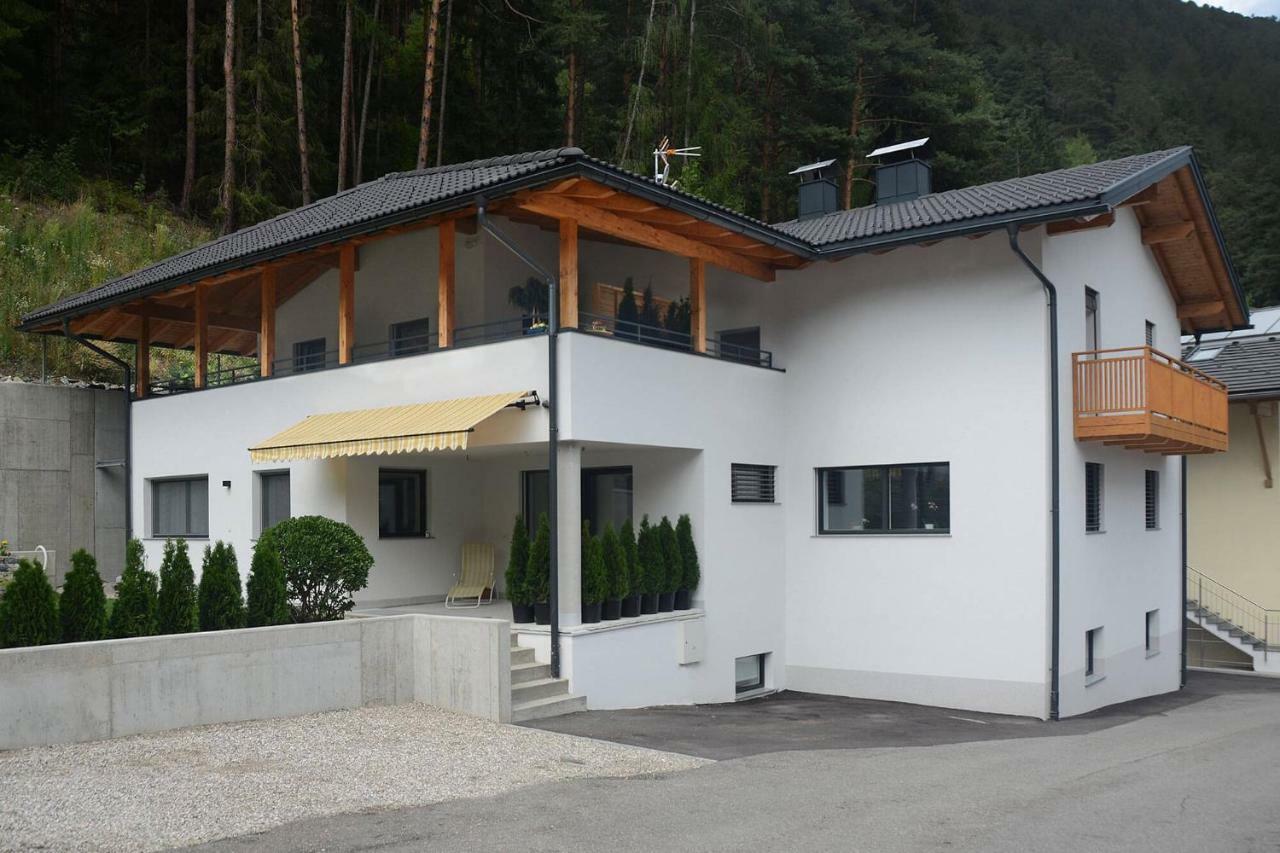 Apartment Zimat Chienes Exterior photo